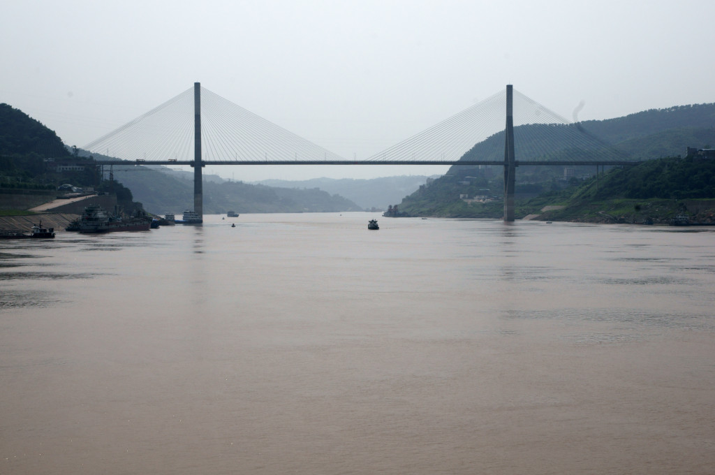 Fuling Yangtze River Bridge, Yangtze River river cruise, Fuling City, China