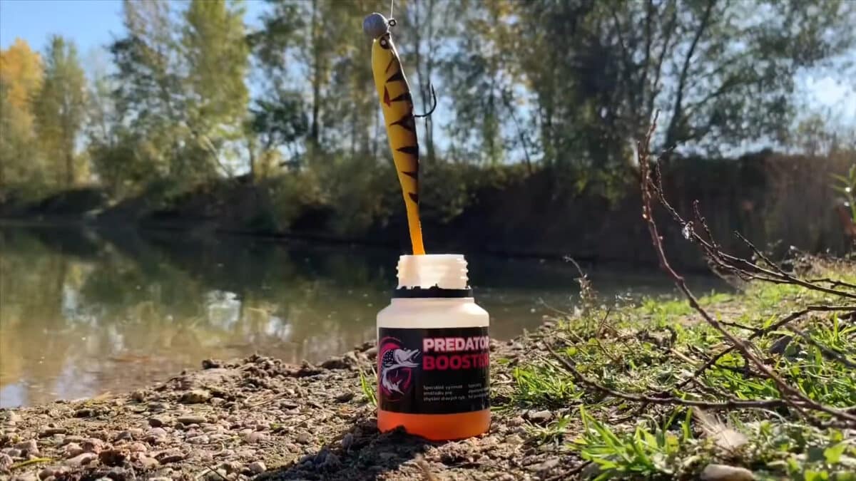 Gumová nástraha na candáty